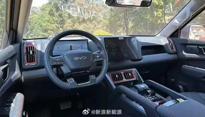 比亞迪全球車型發布,已進入墨西哥市場,搭載插混技術,造型前衛