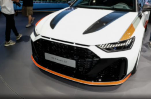 “西裝暴徒”致敬奧迪90 IMSA GTO,擁有專屬序列號(hào),亮相廣州車展