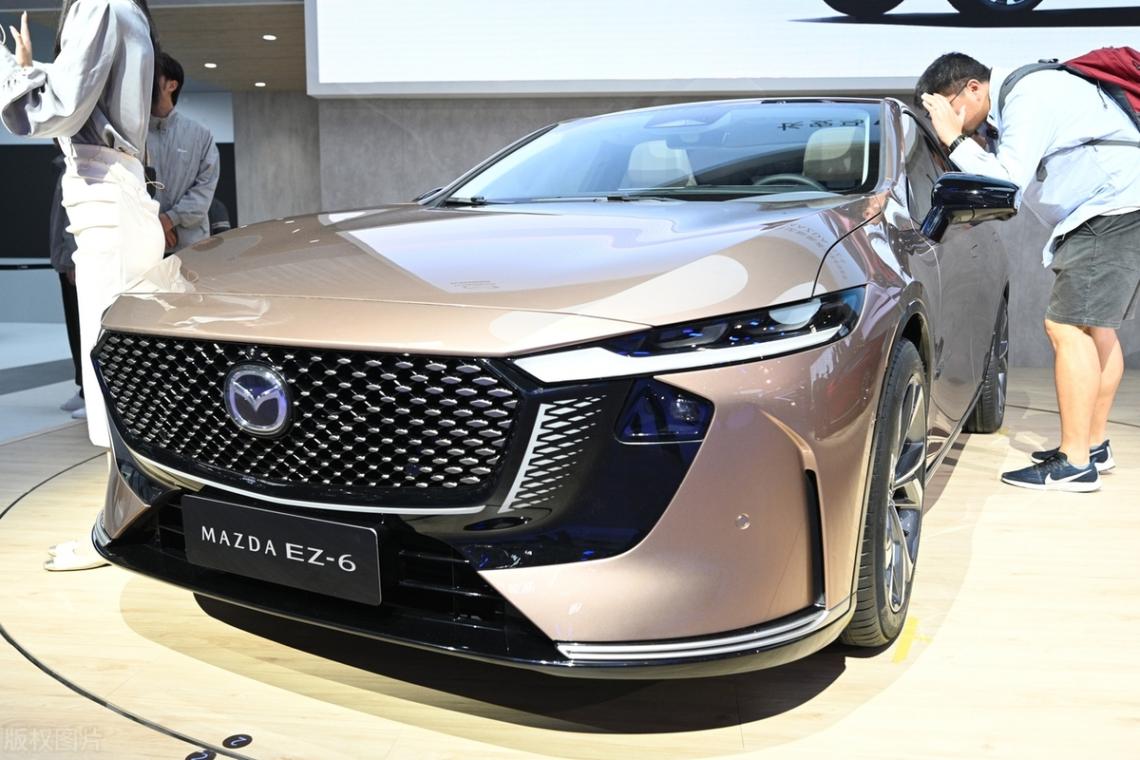 試駕馬自達(dá) EZ-6:跟著潮流開“好車”,它憑啥火出圈?