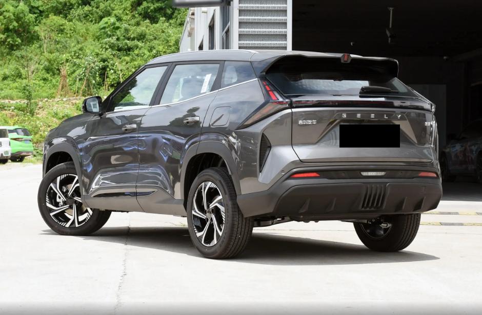 10萬級家用SUV,配高通8155芯片,吉利新博越產品力如何?