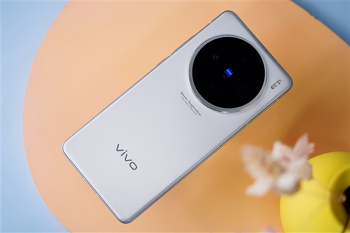 vivo開了先河,眾品牌已經(jīng)全部在跟隨