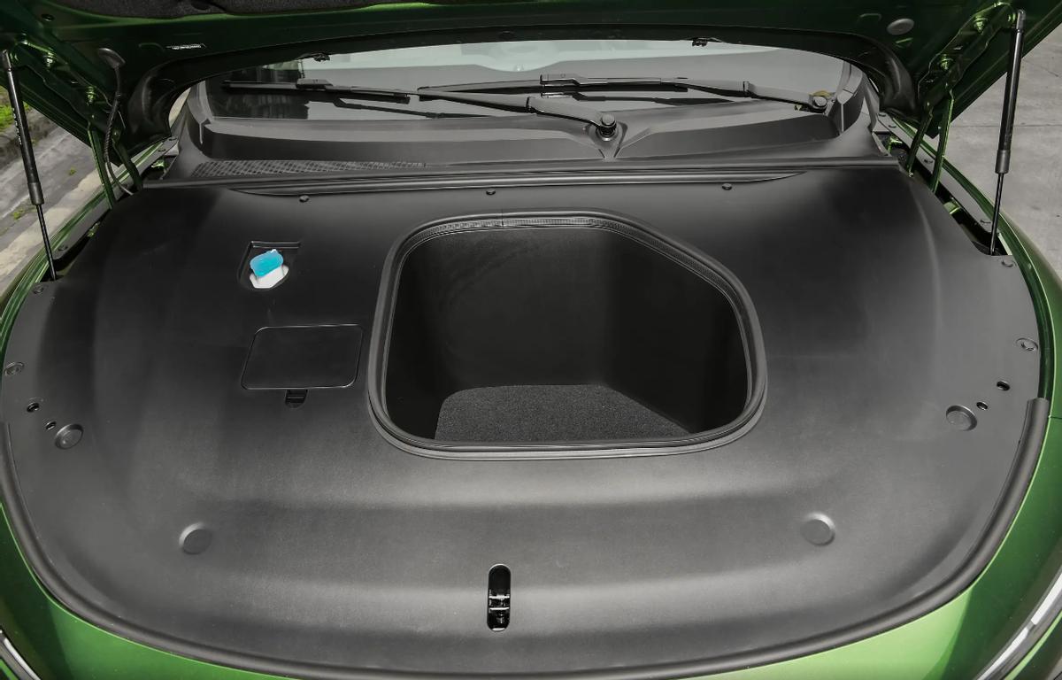東風風行星海S7,14萬級中大型純電轎車,顏值高續航長