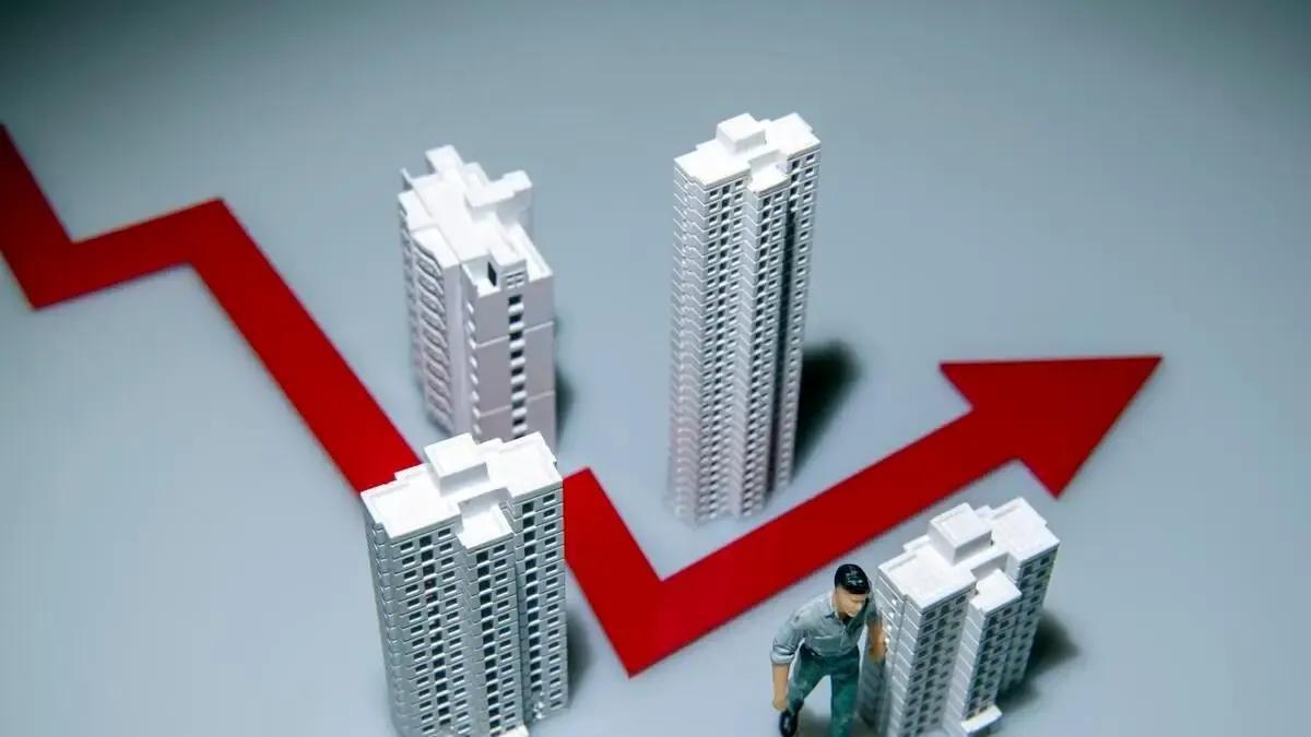 道破樓市真相,2025年起房?jī)r(jià)是漲還是跌?放長(zhǎng)雙眼來(lái)觀看吧!