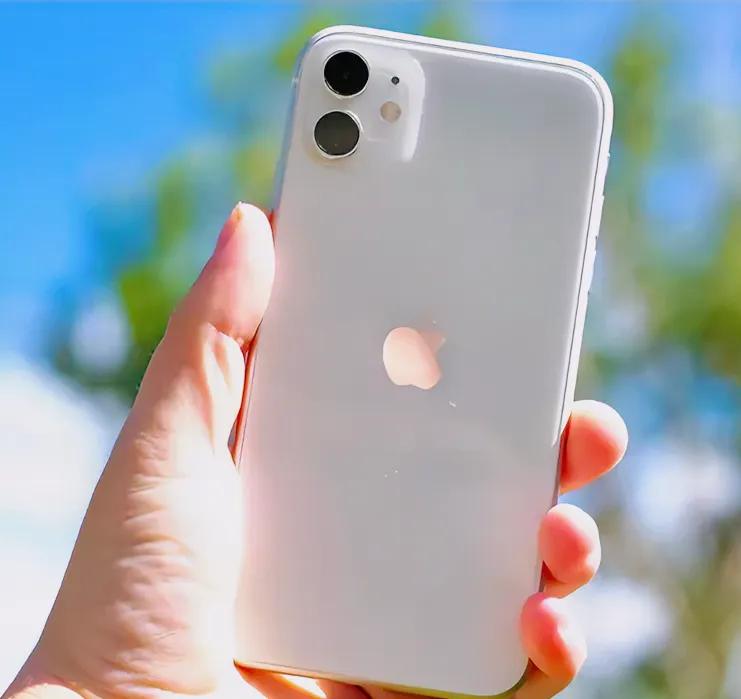 iPhone家族“長壽”擔當:幾款超耐用機型大揭秘