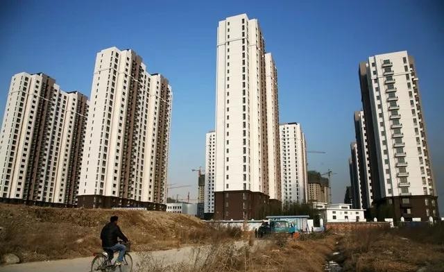 樓市低迷,人口危機,2025房價走向何方?
